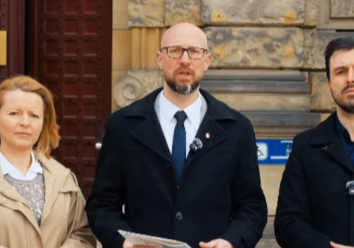 Prawica chce budować w Legnicy kolejny pomnik