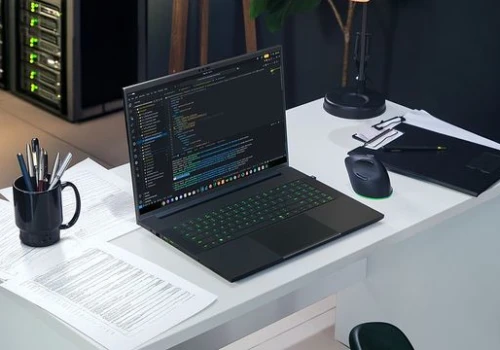 Razer Blade 18 (2026) oficjalnie. Potężny laptop do gier i sztucznej inteligencji