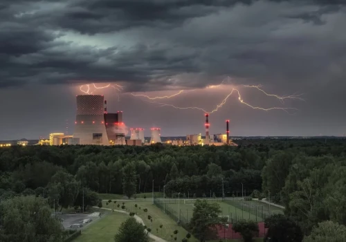 Ostrzeżenia IMGW przed burzami. Alerty dla woj. śląskiego, małopolskiego, podkarpackiego i lubelskiego