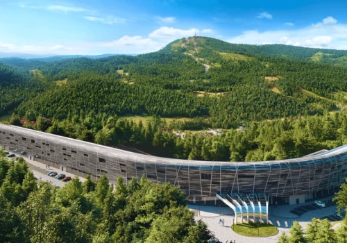⭐⭐⭐⭐ Szczyrk na szczycie formy 🥾 śniadania, basen, zjeżdżalnie i góry za oknem 🏔️