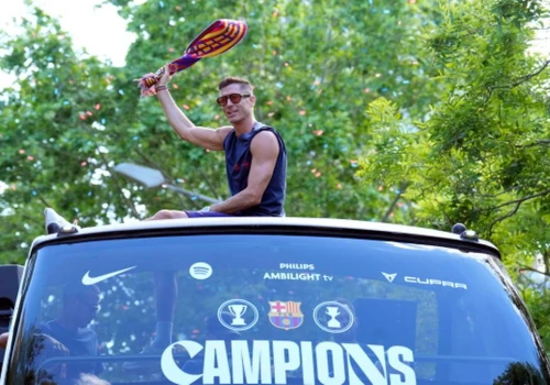 Robert Lewandowski odchodzi z Barcelony!