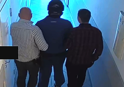 Pościg ulicami za złodziejem paliwa. 29-latek staranował przepisy i trafił do aresztu