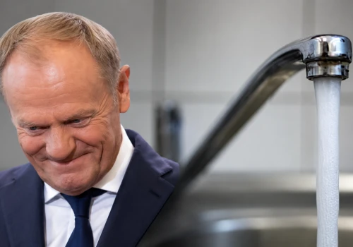 Nowa reforma Tuska: oszczędni dopłacą do cudzych rachunków za wodę