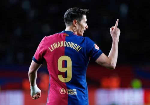 Oficjalnie: Robert Lewandowski odchodzi z FC Barcelony! „Misja została wykonana”. To koniec pewnej epoki