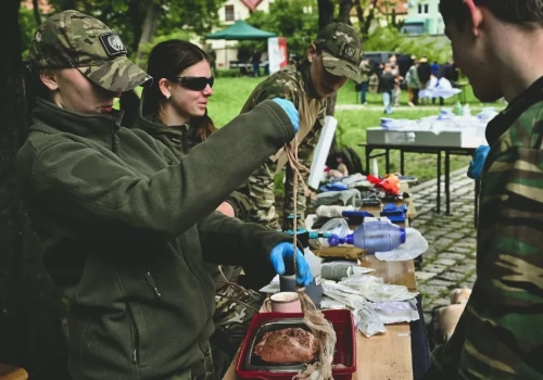 Wojskowy Piknik i dzień otwarty w WSSZC w Legnicy (FOTO)