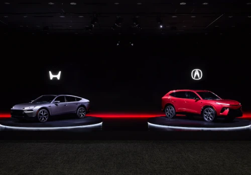 Honda wraca do hybryd. Pokazała SUV-a i sedana rodem z Cyberpunka
