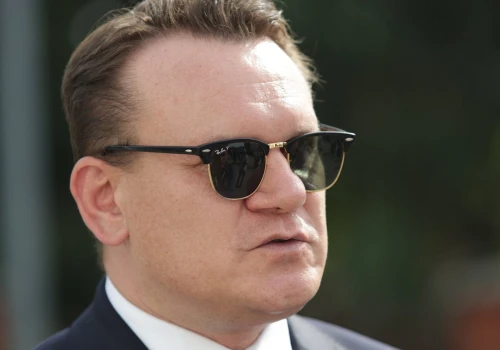 Zapytaliśmy o Dominika Tarczyńskiego po cofnięciu mu ETA. Czytelnicy ocenili europosła PiS