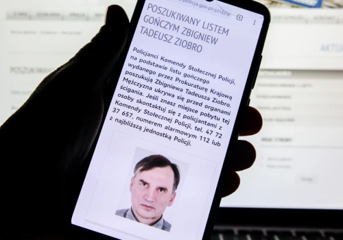 Kulisy ucieczki Ziobry. Rządowy samochód, intrygi żony i amerykańska uczelnia