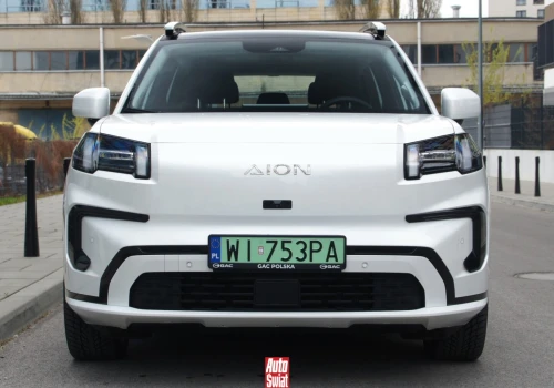 Ma gadżet z luksusowych aut za miliony, a kosztuje tyle, co Mini. Jak jeździ GAC Aion V?