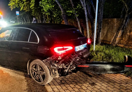 Mercedesem w Citroena i BMW (ZDJĘCIA)