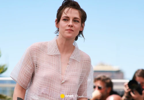 Kristen Stewart w trampkach na festiwalu w Cannes. Ekspertka: nieakceptowalne