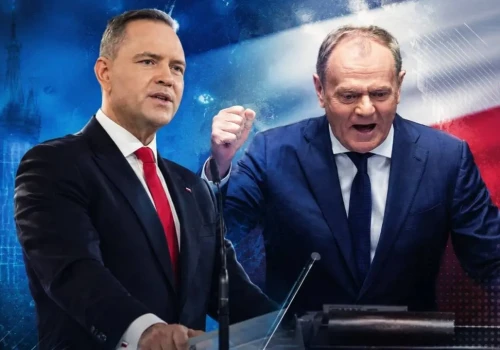 Tusk politycznym szkodnikiem. 