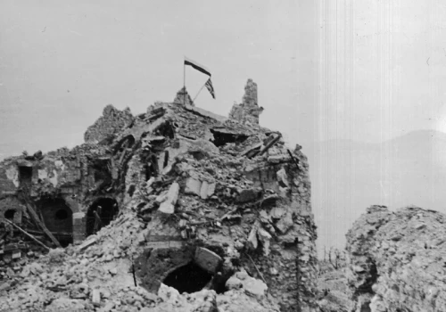 Poświęcenie pod Monte Cassino. Legendarny triumf Polaków