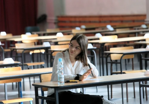 W poniedziałek na maturze egzamin z historii i egzaminy z francuskiego
