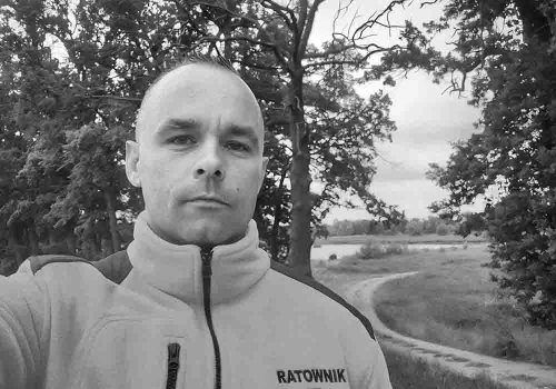 Babimost. W śmiertelnym wypadku zginął Przemek, ratownik medyczny
