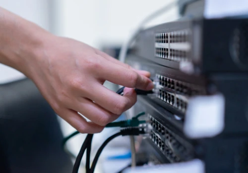 Ponad 5 mln zł na urządzenia sieciowe w resorcie finansów