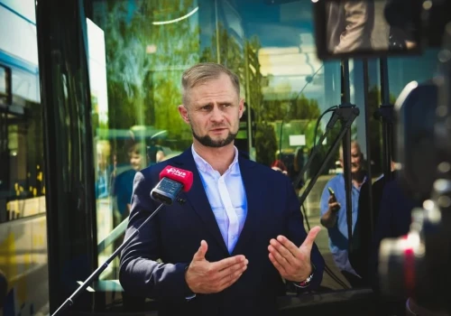 Marcin Borys odpowiada, gdzie są pieniądze na autobusy dla MPK Legnica