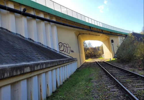 Podkarpackie. Są oferty na remont wiaduktu kolejowego przy DK-84