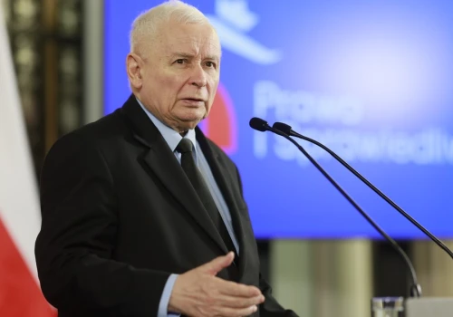 Ludzie Trumpa zadali PiS cios. Nie tak to miało wyglądać