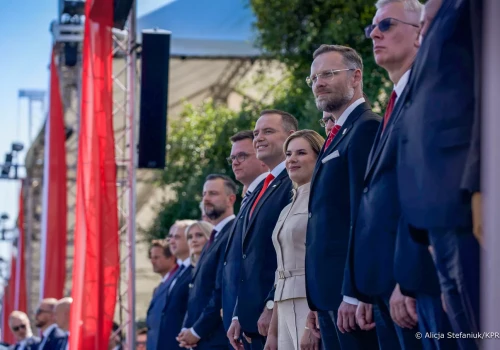 Wybuch wojny w Polsce może oznaczać pat decyzyjny. Konstytucja musi się zmienić