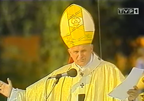 „Nie dajcie się zniewolić”! Przed czym ostrzegał Jan Paweł II?