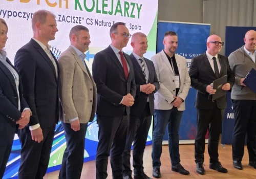 Rozpoczęło się I Forum Młodych Kolejarzy