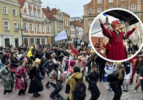 Studenci rządzą w mieście! Piastonalia zaczęli Żakinadą i tańcami na rynku