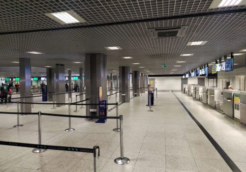 Spóźnił się na lot i samowolnie poszedł do wejścia na pokład