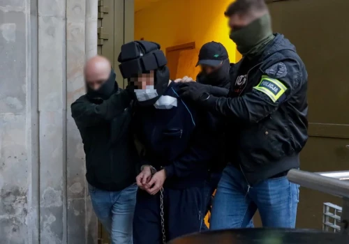 Zabił siekierą na UW. Sąd może umorzyć sprawę już w sierpniu