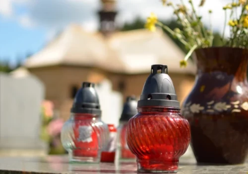 Zmarli we Wrocławiu - pogrzeby zaplanowane na 19.05.2026 – nekrologi