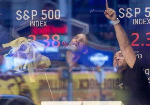 Wyprzedaż spółek technologicznych i drożejąca ropa osłabiły Wall Street