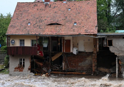 Odbudowa po 2024 i plan wysiedleń w Stójkowie. Burmistrz Lądka-Zdroju: 