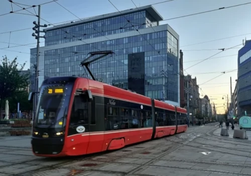 Dzień dobry Katowice. Dzisiaj utrudnienia z powodu koncertu zespołu Metallica i korowodu studentów