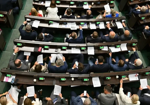 Kilometrówki w Sejmie. Ci posłowie dostali gigantyczne kwoty