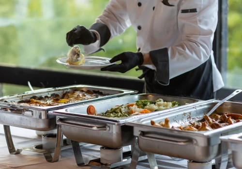 Komunie napędzają restauracje, ale branża nadal tonie w długach. Czy Polsce grozi „niemiecki scenariusz”?