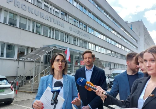 Radni Krakowa dla Mieszkańców składają doniesienie do prokuratury w sprawie umów z prawnikiem prezydenta  Aleksandra Miszalskiego
