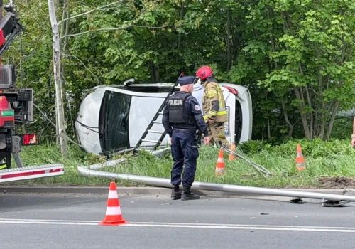 Zderzenie na Sobieszowskiej. Zablokowany pas w stronę Szklarskiej Poręby