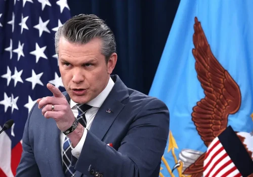 Pete Hegseth promuje brutalny etos wojownika. Średniowiecze uczy, że to błąd