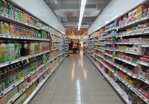 Foodwatch: zakazane pestycydy w ryżu, herbacie i przyprawach