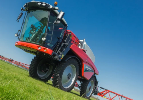 Efekt domina. Kverneland wycofuje opryskiwacze iXdrive przez decyzję John Deere’a