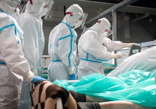 Pacjent z podejrzeniem Eboli trafi do szpitala w Czechach. 