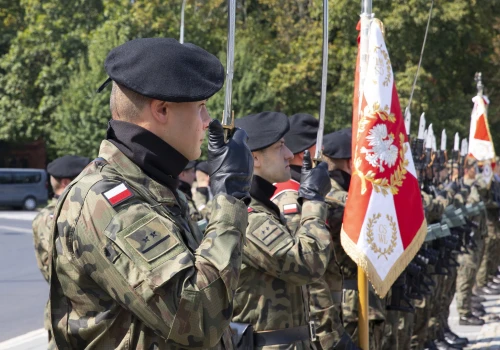 Amerykanie wycofują się z Polski? Czas na powszechną służbę państwową