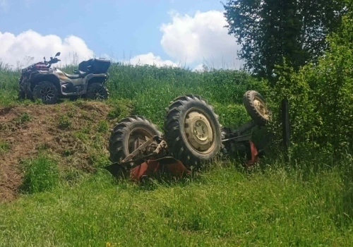 Tragedia w Przysietnicy. Ciągnik przygniótł mężczyznę, na ratunek było za późno