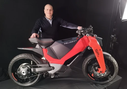 Peugeot Motocycles wraca we francuskie ręce. Menedżerowie przejęli firmę od Mutares i Mahindry