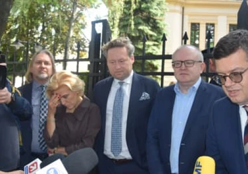 Sędziowie z odnowionej KRS dali wsparcie sześciu sędziom TK. Święczkowski ich nie zatrzymał