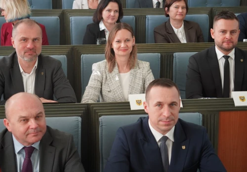 Niespodzianki nie było. Zarząd województwa z wotum zaufania i absolutorium