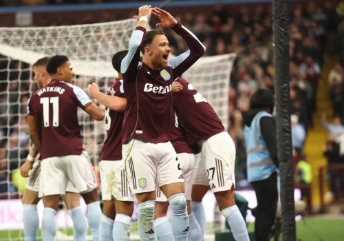 Aston Villa z Polakiem w składzie zlała niemiecki Freiburg w finale Ligi Europy