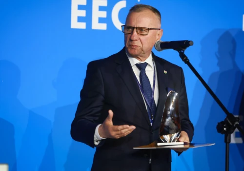Jelenia Góra pokazuje, jak korzystać ze środków unijnych. Miliony na inwestycje i elektryczny tabor