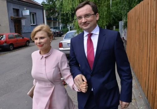 Ziobro i jego żona dostali obywatelstwo Węgier? Zaskakujące słowa Magyara