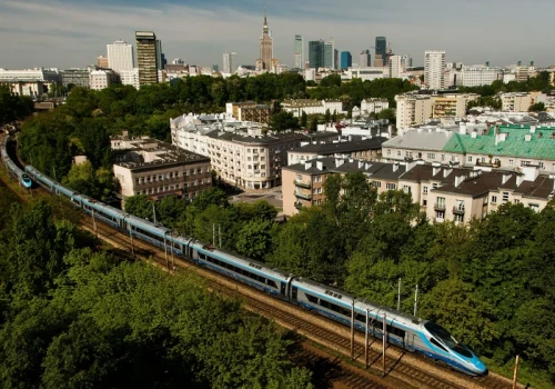 Najszybszy pociąg w Polsce znacznie przyspieszy. Podano datę